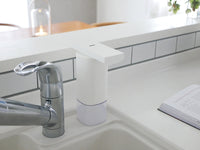 液体 / ホワイト