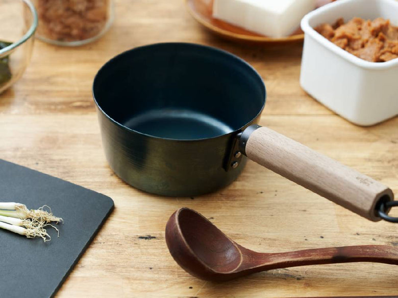 【藤田金属】今日を元気にするお味噌汁パン