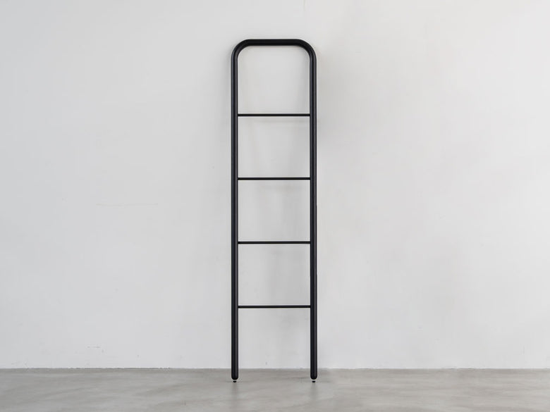 【NOWHERE LIKE HOME】SUK スタンドミラー・ラダーハンガー【受注生産品・メーカー直送・代引き不可商品】