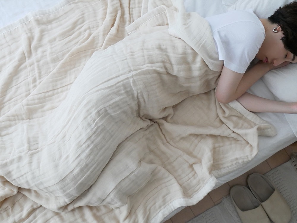 【cocomani/ココマニ】1年中使えるとろサラ5重織ガーゼケット