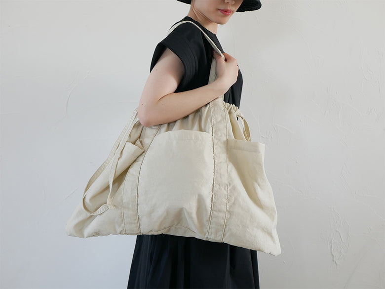 【shesay/シセイ】レジャーにぴったりな大きな撥水バッグ