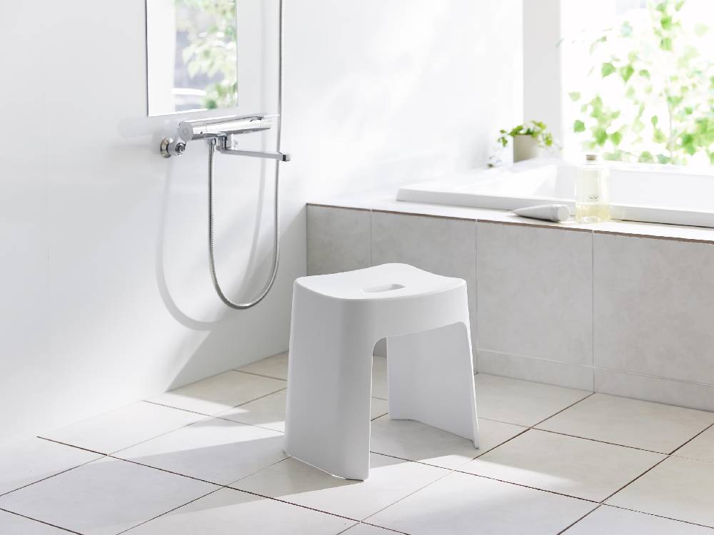 【tower/タワー】洗いやすいマグネット風呂イス